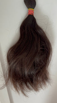 Raw damaged human hair tester bundle with natural roughness and split ends, approx 100g